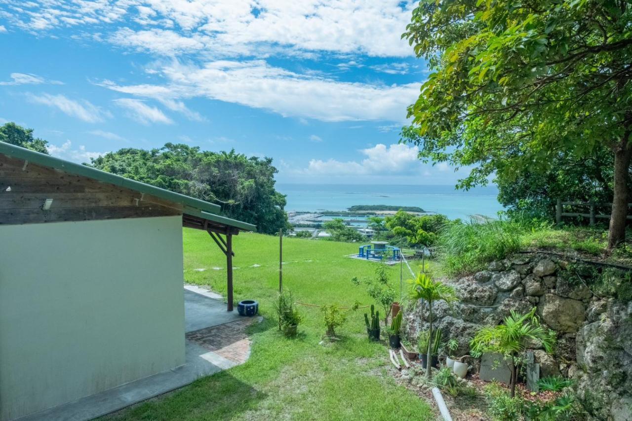 Taru House: Oceanview Retreat Near Beach in Nanjo, Okinawa Villa Exterior photo